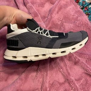 On Cloud tennis shoe